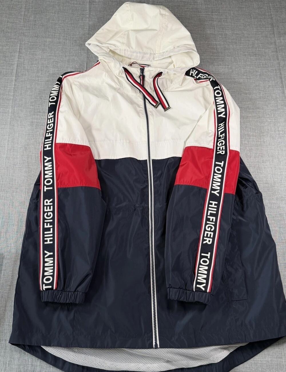 Tommy Hilfiger Yacht Jacket Windbreaker Colorblock Logo Oversized NWOT Size M
